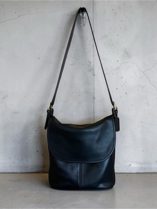 Coach Handbags - Coach Vintage Whitney Black Leather Duffel Bag 1996